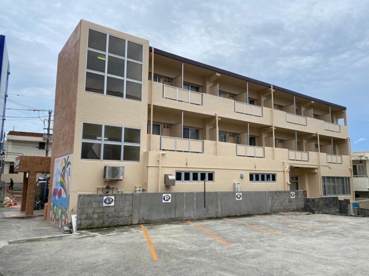 Y' Rise To Hotel Miyakojima Exterior photo